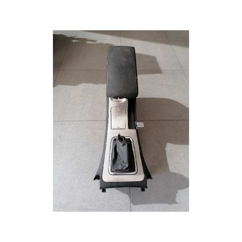 Recambio de guarnecidos palanca cambio para peugeot 407 sport referencia OEM IAM  GUANTERA PORTA-OBJETOS POSAVASOS - Blanco 10