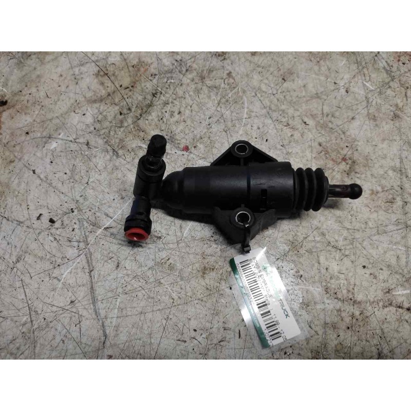 Recambio de bombin embrague para seat leon (1m1) stella referencia OEM IAM 1J0721261F  