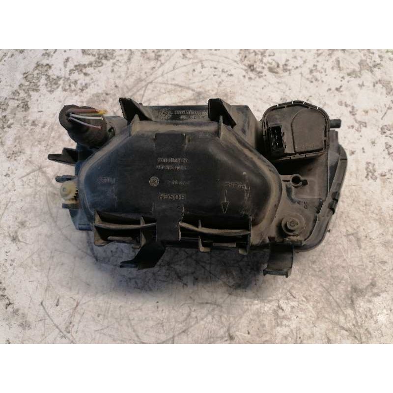 Recambio de faro derecho para audi a4 berlina (b5) 1.9 tdi referencia OEM IAM   3 PINS 2