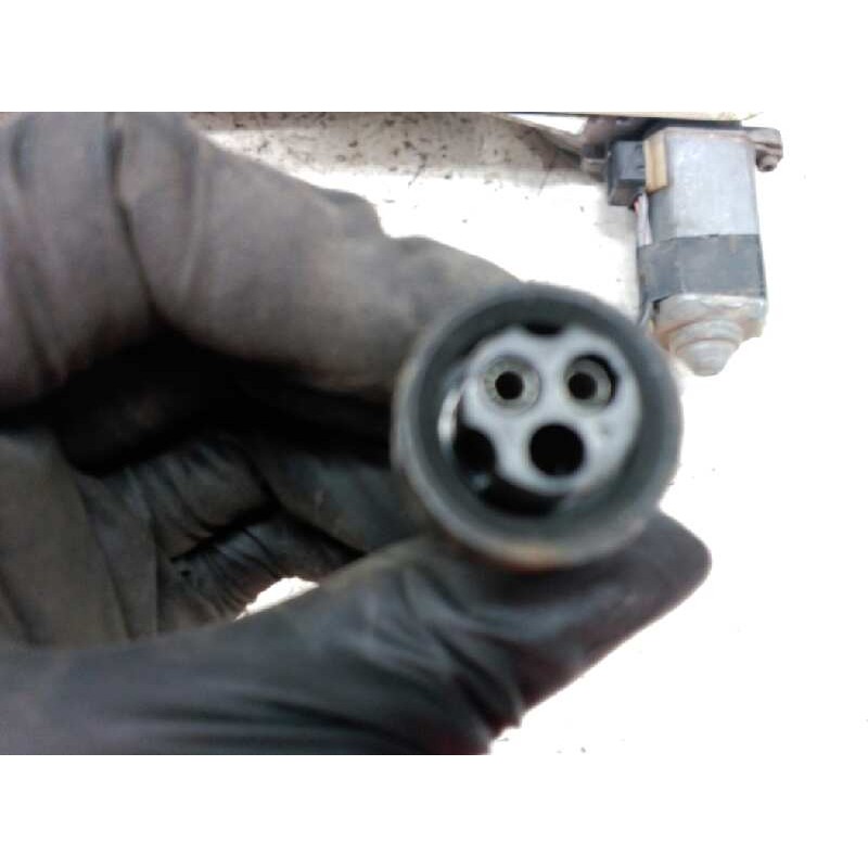 Recambio de elevalunas delantero derecho para land rover range rover vogue turbo diesel referencia OEM IAM 4