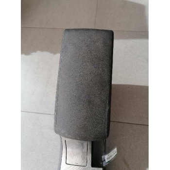 Recambio de guarnecidos palanca cambio para peugeot 407 sport referencia OEM IAM  GUANTERA PORTA-OBJETOS POSAVASOS