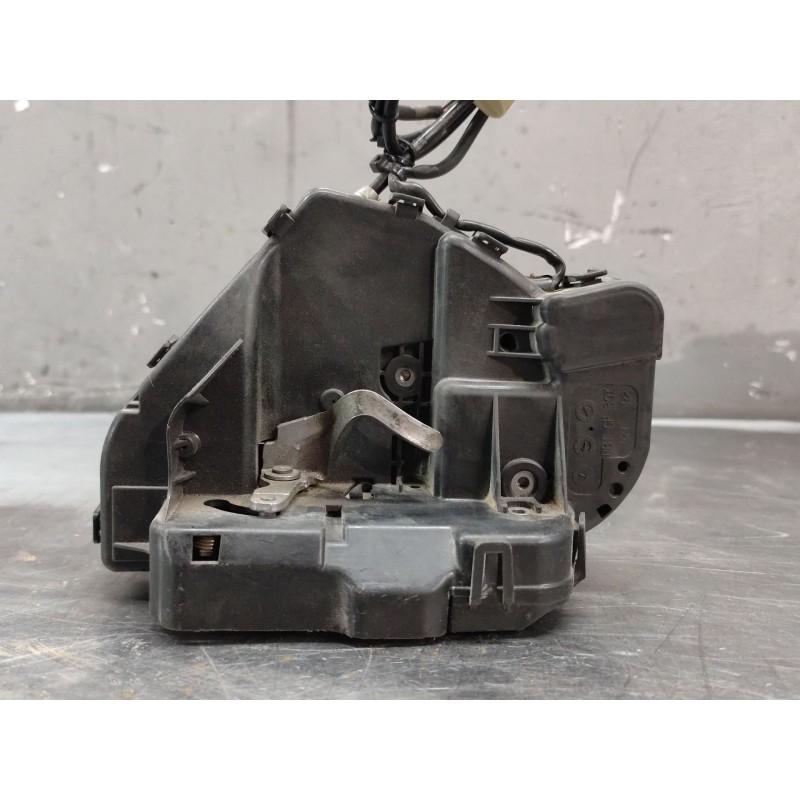 Recambio de cerradura puerta trasera derecha para mercedes-benz clase e (w211) berlina e 320 cdi (211.026) referencia OEM IAM 21 - Negro 2