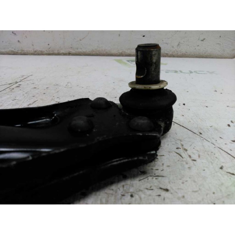 Recambio de brazo suspension inferior delantero izquierdo para mercedes-benz vito (w638) combi 110 d euro 2 (638.174) referencia 2