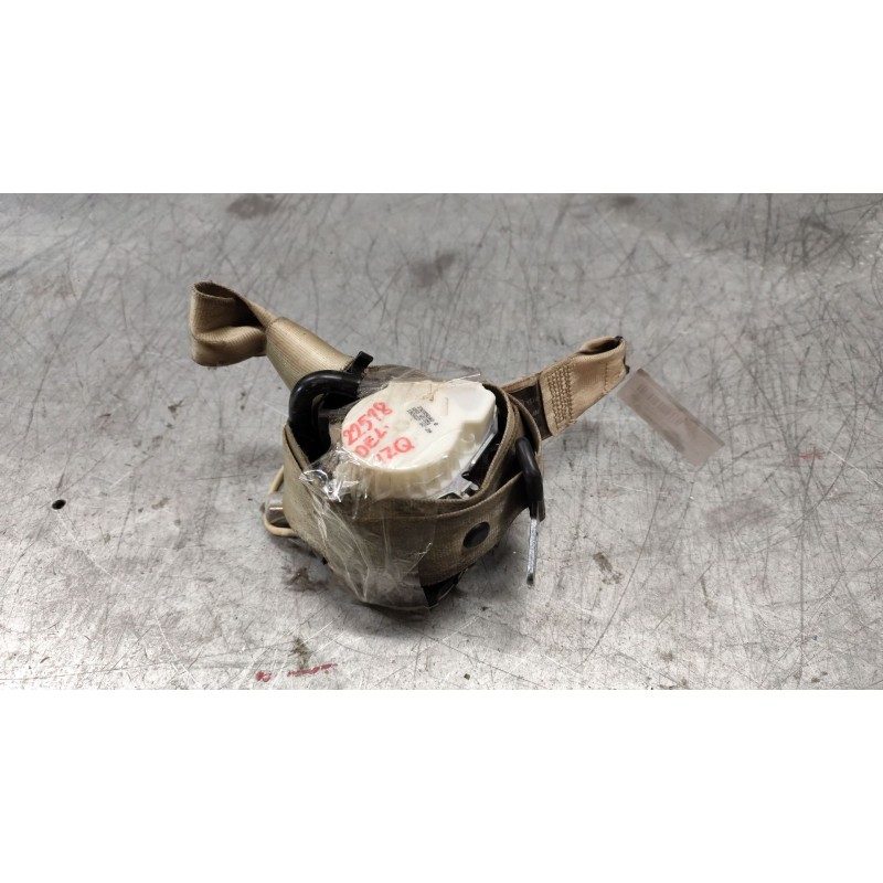 Recambio de cinturon seguridad delantero izquierdo para volkswagen eos (1f7) 2.0 tdi referencia OEM IAM 33055040B  