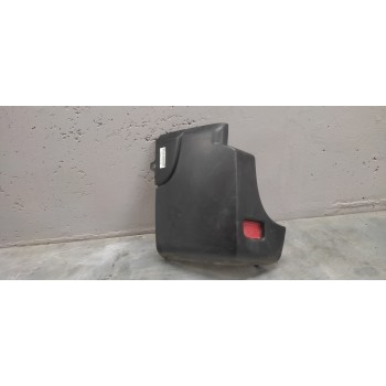 PUNTERA PARAGOLPES TRASERA IZQUIERDA 851210001R 