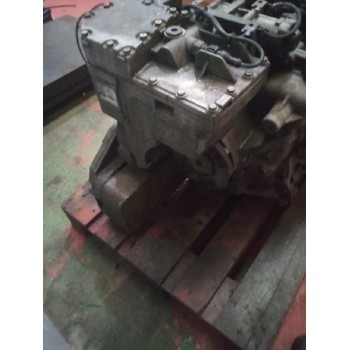 Recambio de caja cambios para renault serie t 12.8 diesel referencia OEM IAM AT2412D 3190585 1100227675