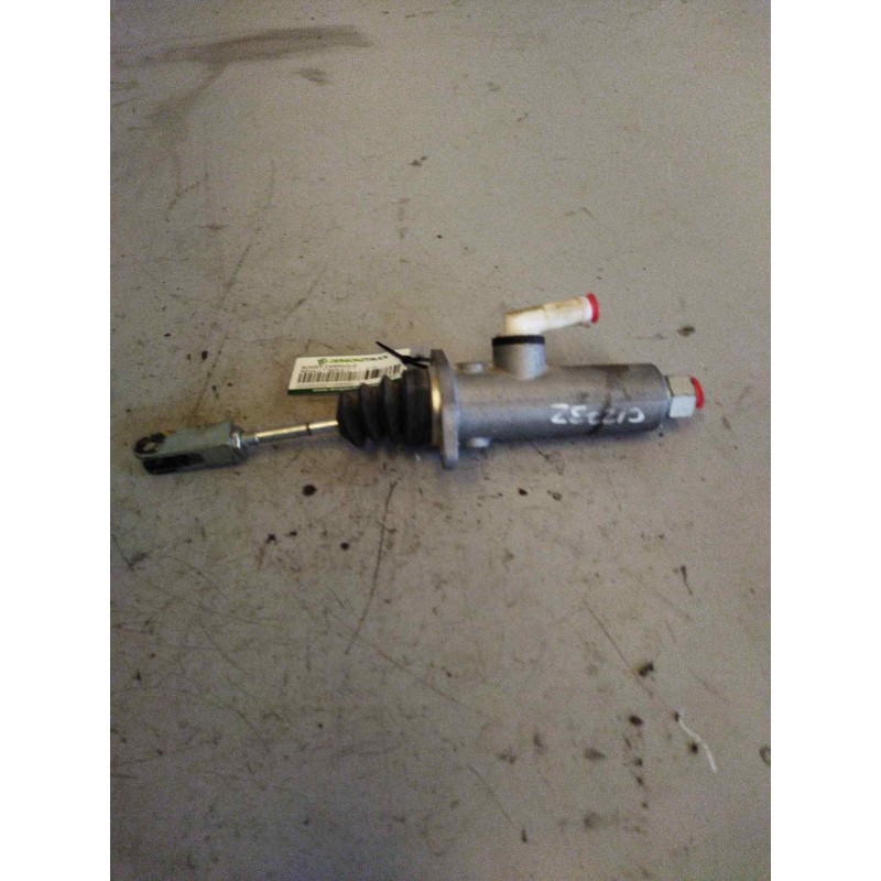 Recambio de bombin embrague para renault serie d referencia OEM IAM 7485138727 - Blanco 2