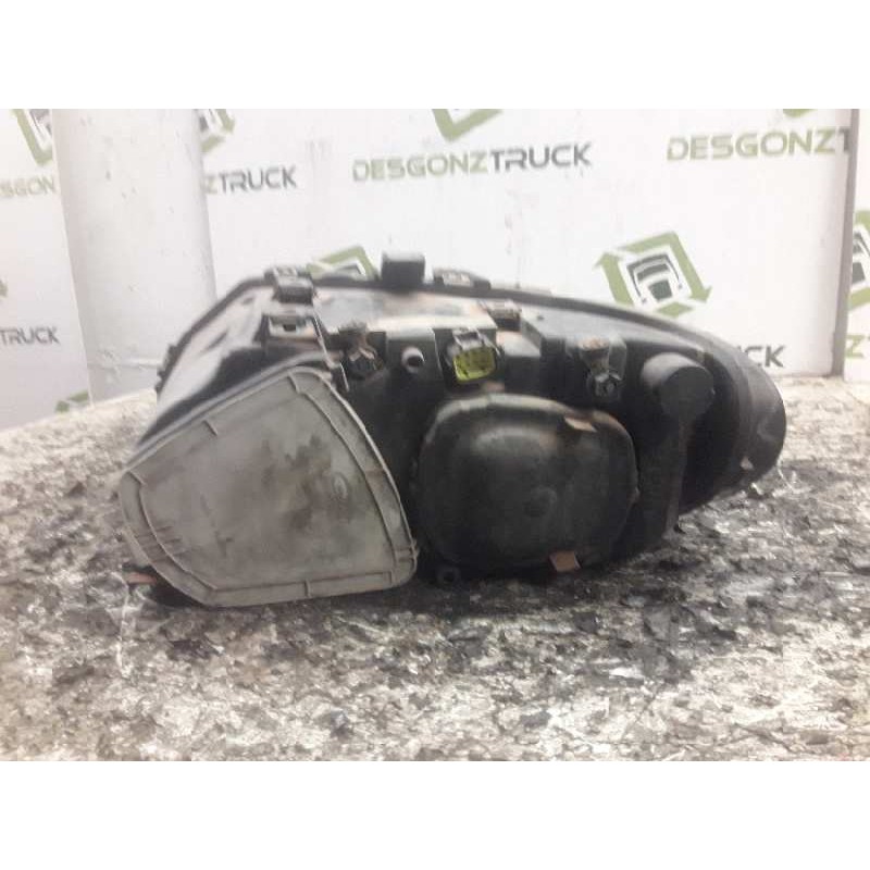 Recambio de faro derecho para chrysler voyager (rg) 2.5 crd lx referencia OEM IAM - Gris 2