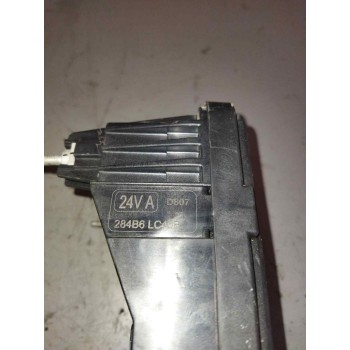 Recambio de caja reles / fusibles para renault serie d referencia OEM IAM 284B6LC40B 284B7LC40B 