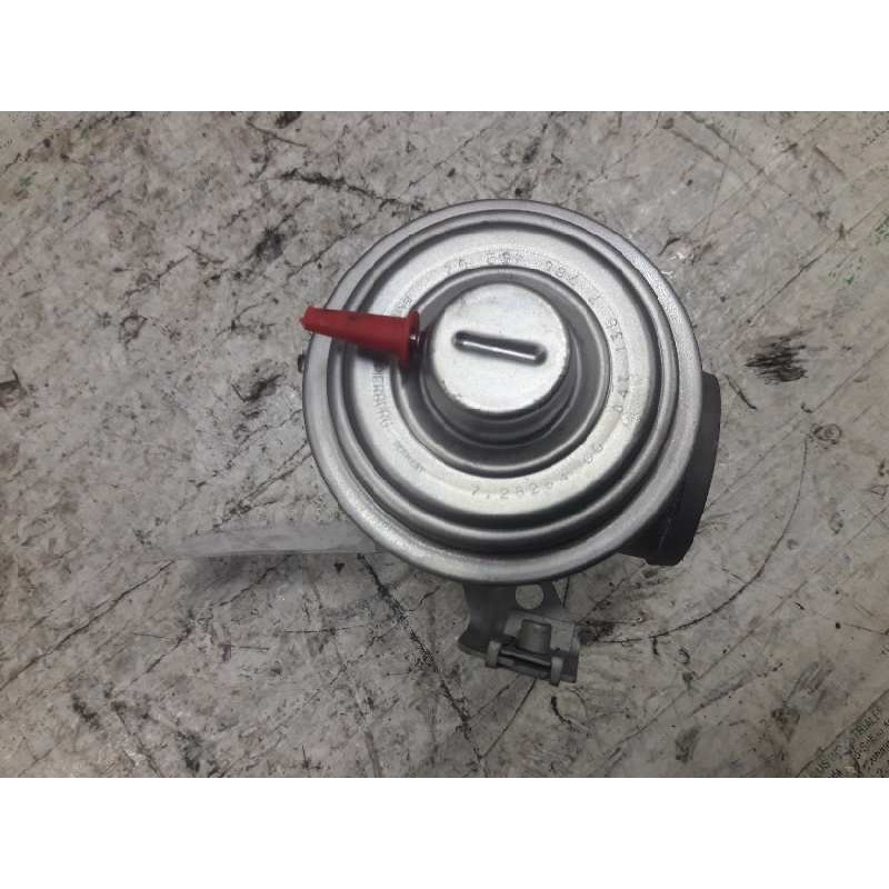 Recambio de valvula egr para bmw serie 3 berlina (e46) 320d referencia OEM IAM 72826400 - Negro 4