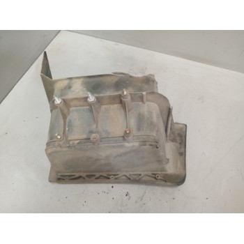 Recambio de peldaño derecho para iveco eurocargo 05.03  5.9 diesel referencia OEM IAM   