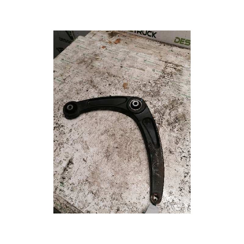 Recambio de brazo suspension inferior delantero izquierdo para peugeot 307 (s1) xn referencia OEM IAM 2