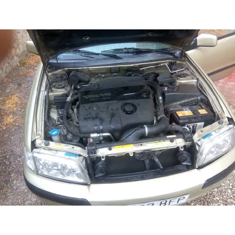 VOLVO S40 BERLINA