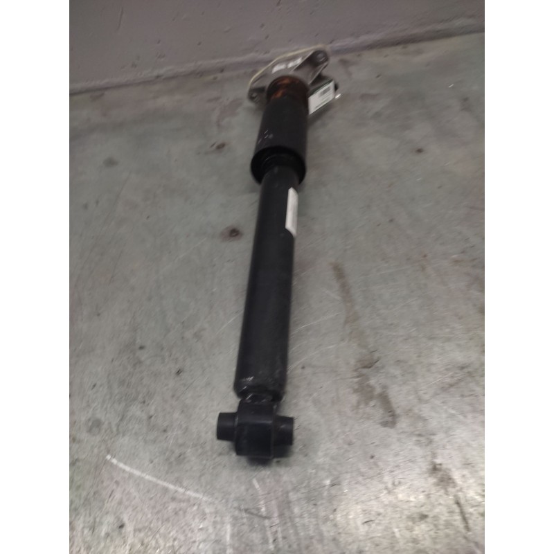 Recambio de amortiguador trasero para bmw serie 1 lim. (f20) referencia OEM IAM 3352686217201 - Blanco 3