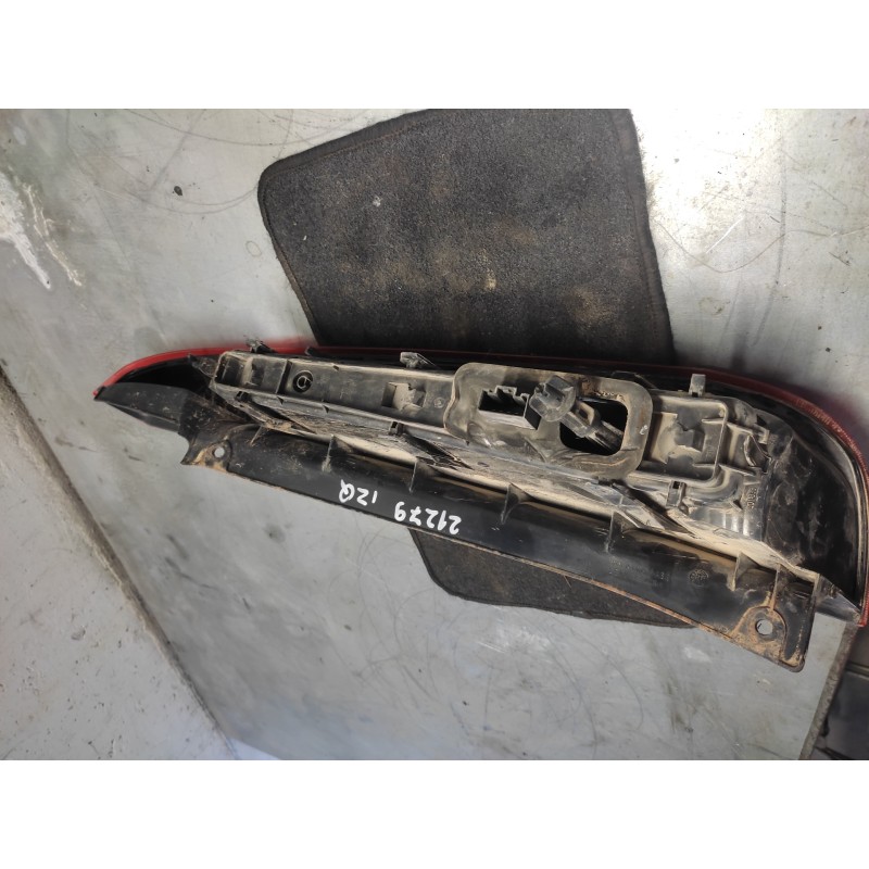 Recambio de piloto trasero izquierdo para ford fiesta (cbk) ambiente referencia OEM IAM 3