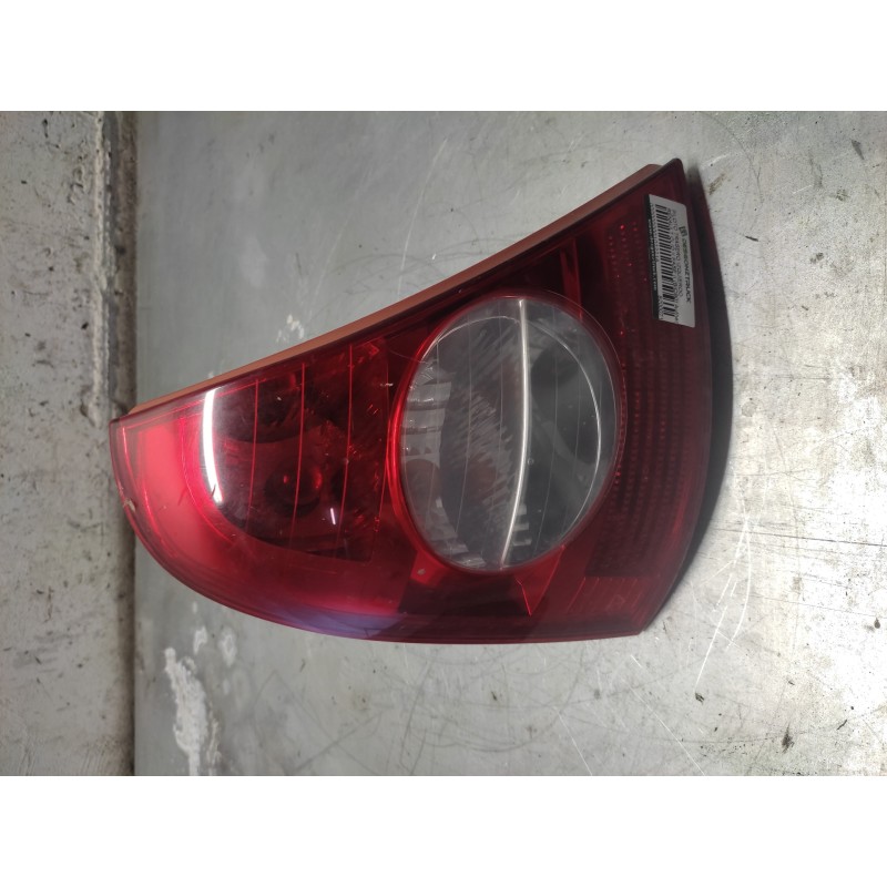 Recambio de piloto trasero izquierdo para renault clio ii fase ii (b/cb0) authentique referencia OEM IAM 8200071413  