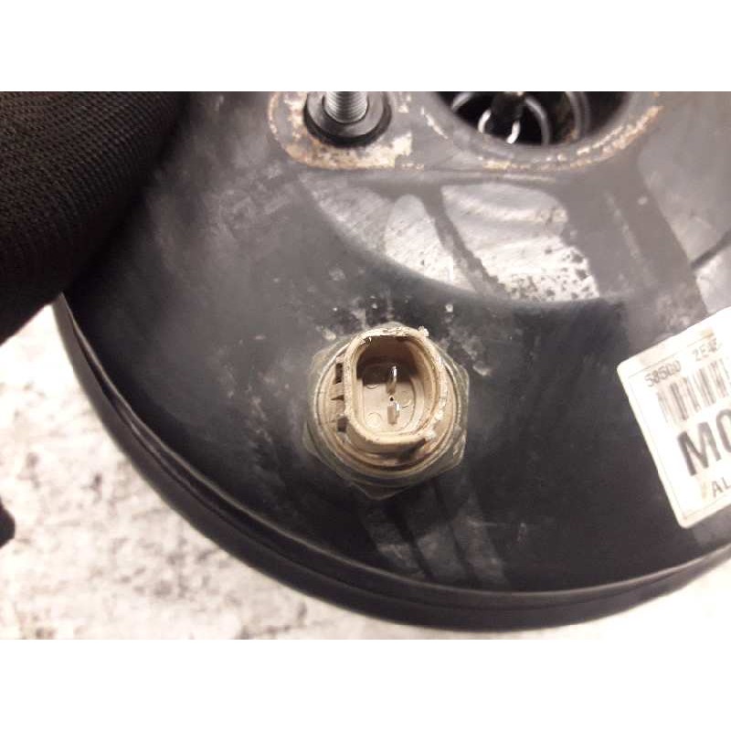 Recambio de servofreno para hyundai tucson (jm) 2.0 crdi comfort (4wd) referencia OEM IAM 585002E450 - Negro 4