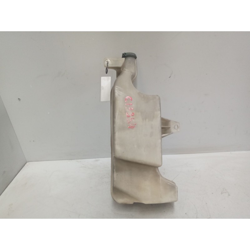 Recambio de deposito limpia para iveco daily combi bus referencia OEM IAM 500336393 - Blanco 3