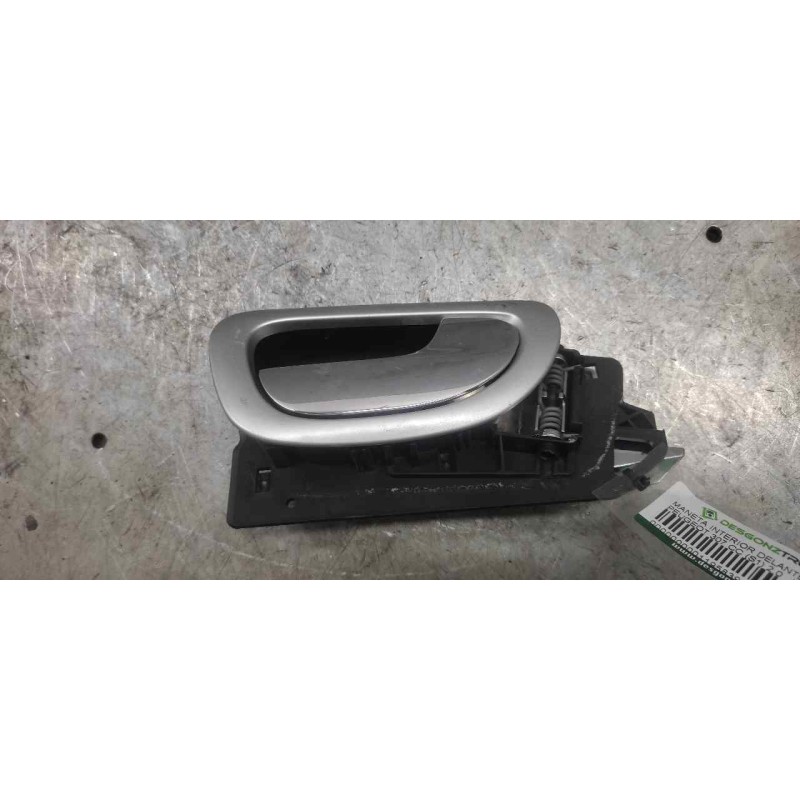 Recambio de maneta interior delantera derecha para peugeot 307 cc (s1) 2.0 referencia OEM IAM 9643604477  
