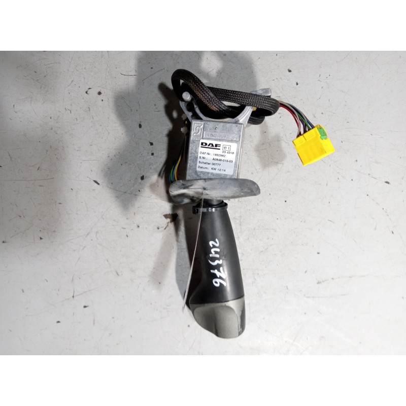 Recambio de mando intarder para daf serie xf106 referencia OEM IAM 1892962  