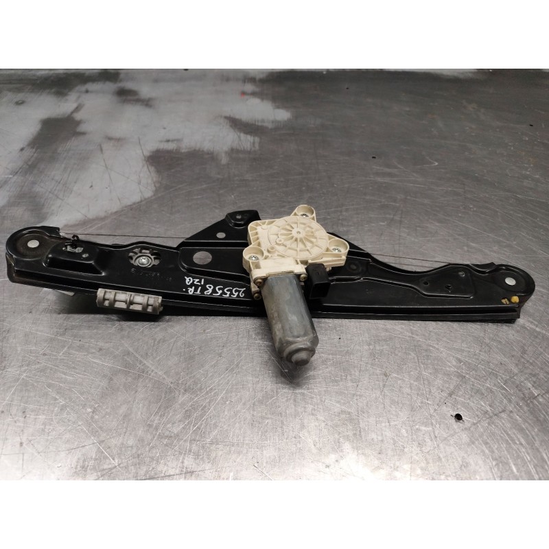 Recambio de elevalunas trasero izquierdo para mercedes-benz clase e (w211) berlina e 320 cdi (211.026) referencia OEM IAM A21178 - Negro
