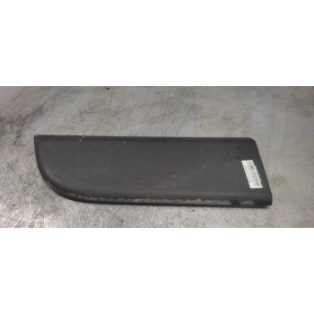 MOLDURA PUERTA DELANTERA IZQUIERDA 808210166R 