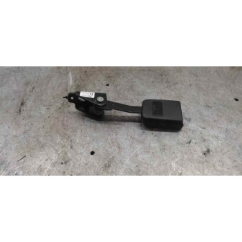 Recambio de enganche de cinturon trasero derecho para peugeot 307 cc (s1) 2.0 referencia OEM IAM 5045027  