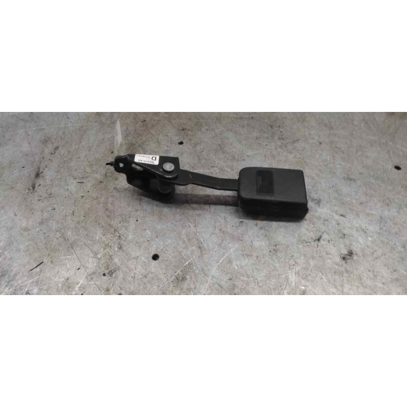 Recambio de enganche de cinturon trasero derecho para peugeot 307 cc (s1) 2.0 referencia OEM IAM 5045027 2