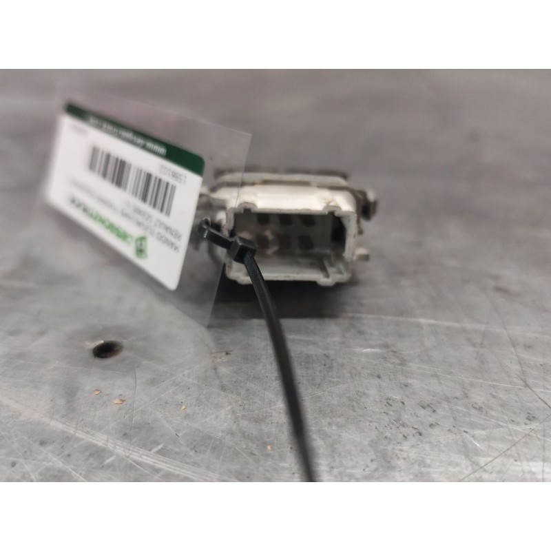 Recambio de mando elevalunas trasero izquierdo para renault scenic ii grand confort dynamique referencia OEM IAM 2808202 - Plata 3