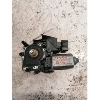 Recambio de motor elevalunas delantero derecho para audi a4 berlina (b5) 1.9 tdi referencia OEM IAM 05071902 8 PINS 