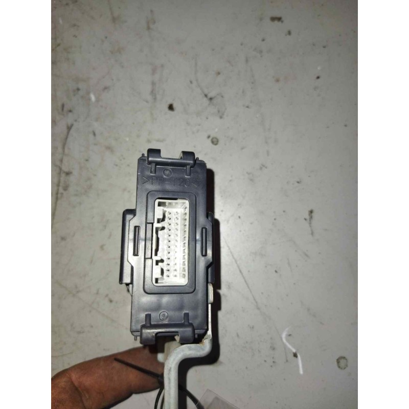 Recambio de modulo electronico para renault serie d referencia OEM IAM 284E7LD50A  CENTRALITA CONTROLADOR ADAS - Blanco 2