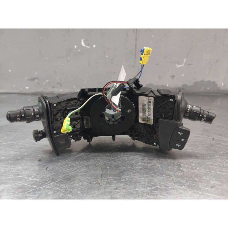 Recambio de mando multifuncion para renault scenic ii grand confort dynamique referencia OEM IAM 618800041  