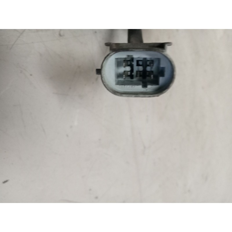 Recambio de motor limpia delantero para iveco daily combi bus referencia OEM IAM - Blanco 3