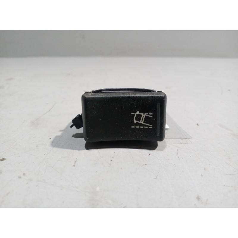 Recambio de interruptor para volvo fh xxx referencia OEM IAM 21211226  