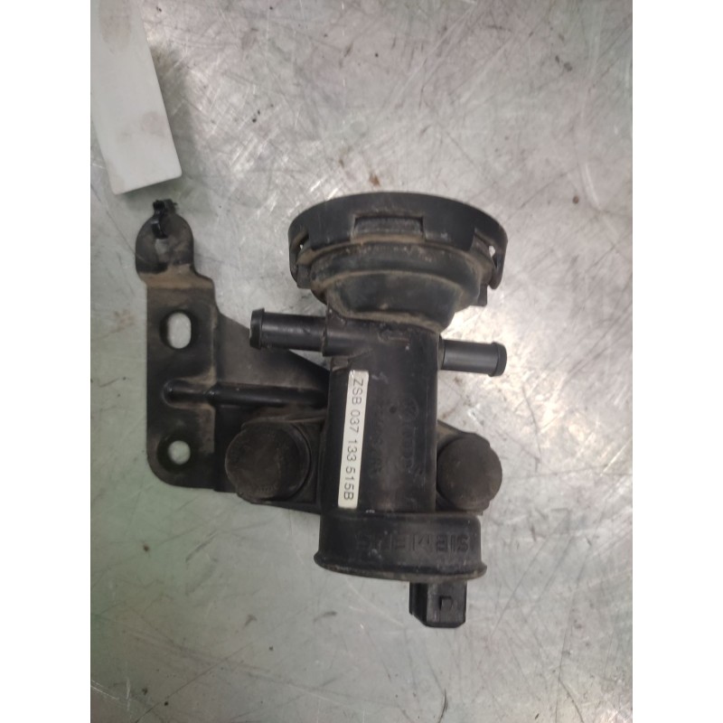 Recambio de valvula aire adicional para volkswagen golf iii (1h1) 1.6 referencia OEM IAM 023906283  