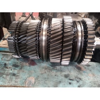 Recambio de despiece caja cambios para man m2000l/m2000m 18.2x4 e2 referencia OEM IAM FS8209AH Y08060 81320036317