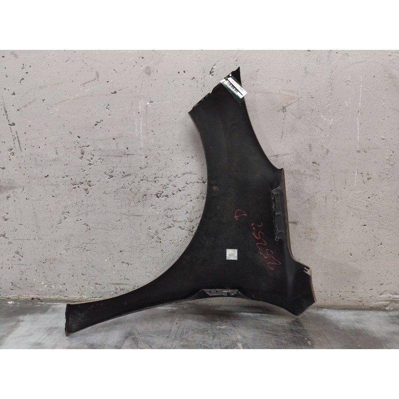 Recambio de aleta delantera derecha para peugeot 207 sw confort referencia OEM IAM - Blanco 3