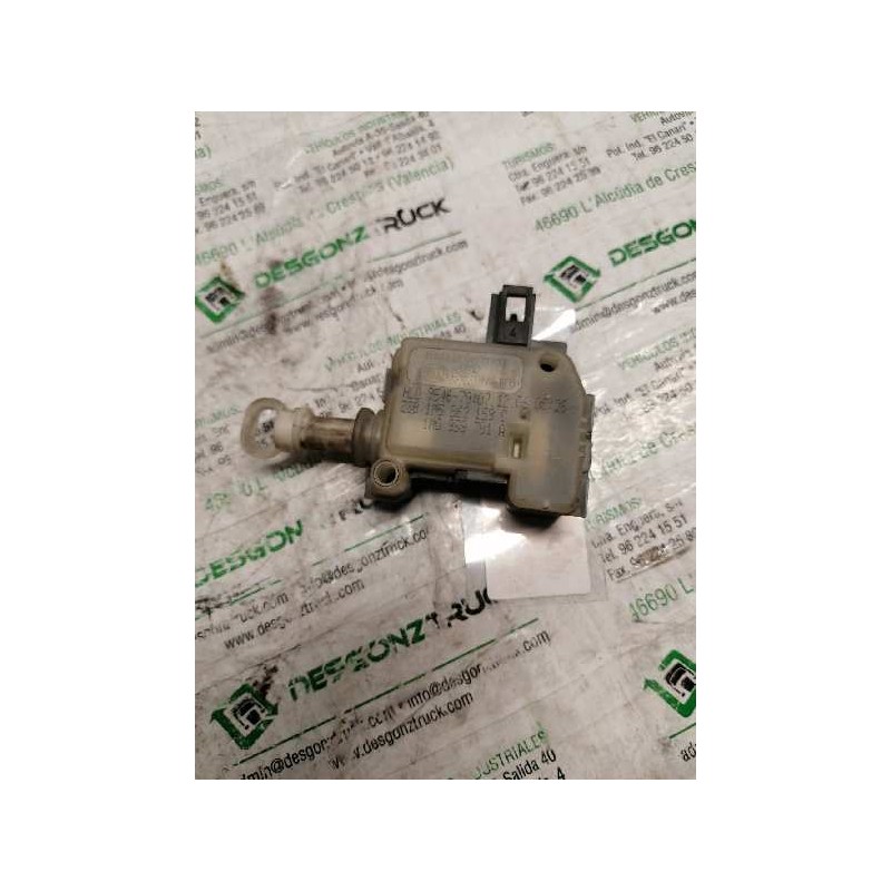 Recambio de motor cierre centralizado porton para seat ibiza (6l1) cool referencia OEM IAM 1M0959781A 2 PINS 