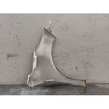 Recambio de aleta delantera izquierda para peugeot 207 sw confort referencia OEM IAM   