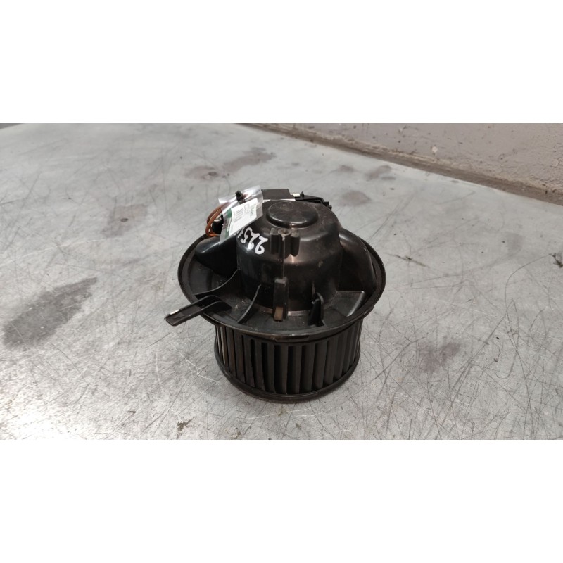 Recambio de ventilador calefaccion para volkswagen eos (1f7) 2.0 tdi referencia OEM IAM 3C0907521B - Azul 2