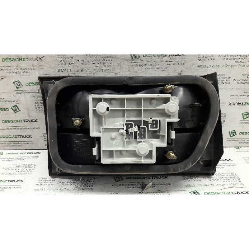 Recambio de piloto trasero derecho para citroën xantia berlina 1.8 sx referencia OEM IAM 2