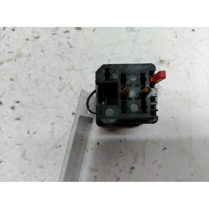 Recambio de boton antivaho para land rover range rover vogue turbo diesel referencia OEM IAM 2