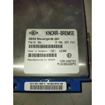 Recambio de modulo electronico para renault serie d referencia OEM IAM 0486109210 ML5U8150093 CENTRALITA ABS