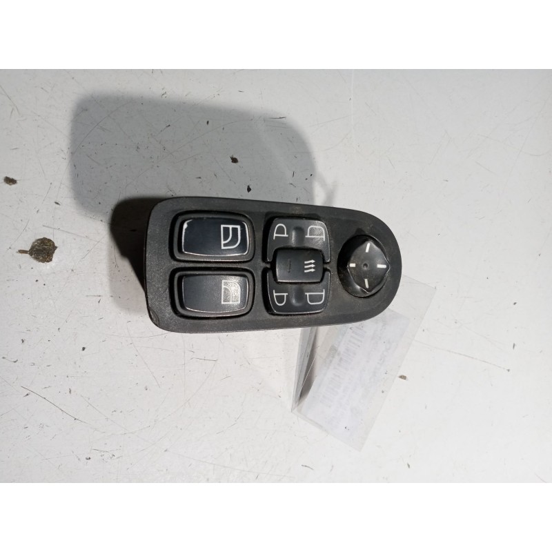 Recambio de mando elevalunas delantero izquierdo para daf serie xf106 referencia OEM IAM 1895436  