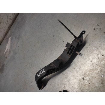 Recambio de pedal embrague para ford fiesta (cbk) ambiente referencia OEM IAM   
