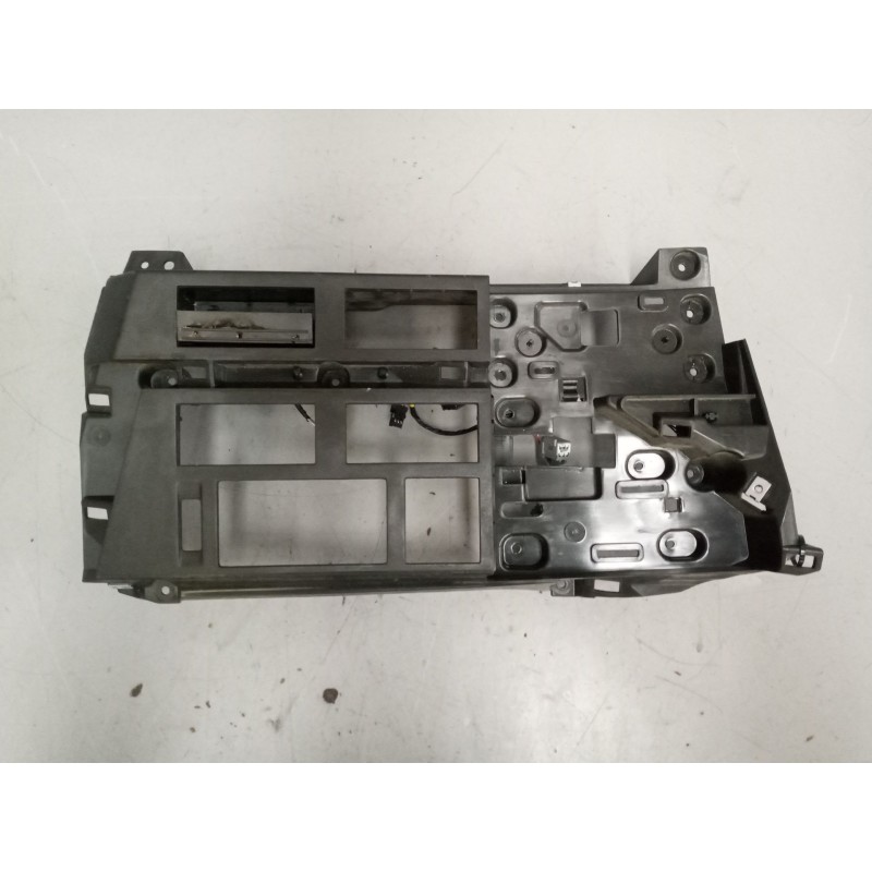 Recambio de guarnecidos consola de mandos para volvo fh xxx referencia OEM IAM 82214560  