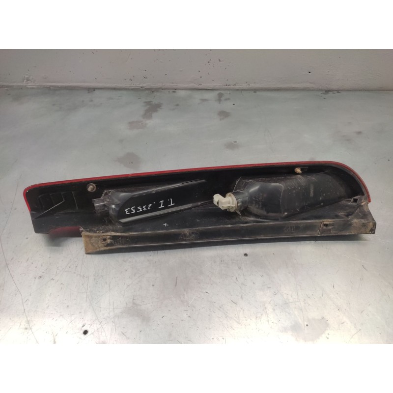 Recambio de piloto trasero izquierdo para ford focus berlina (cap) ghia referencia OEM IAM - Negro 2