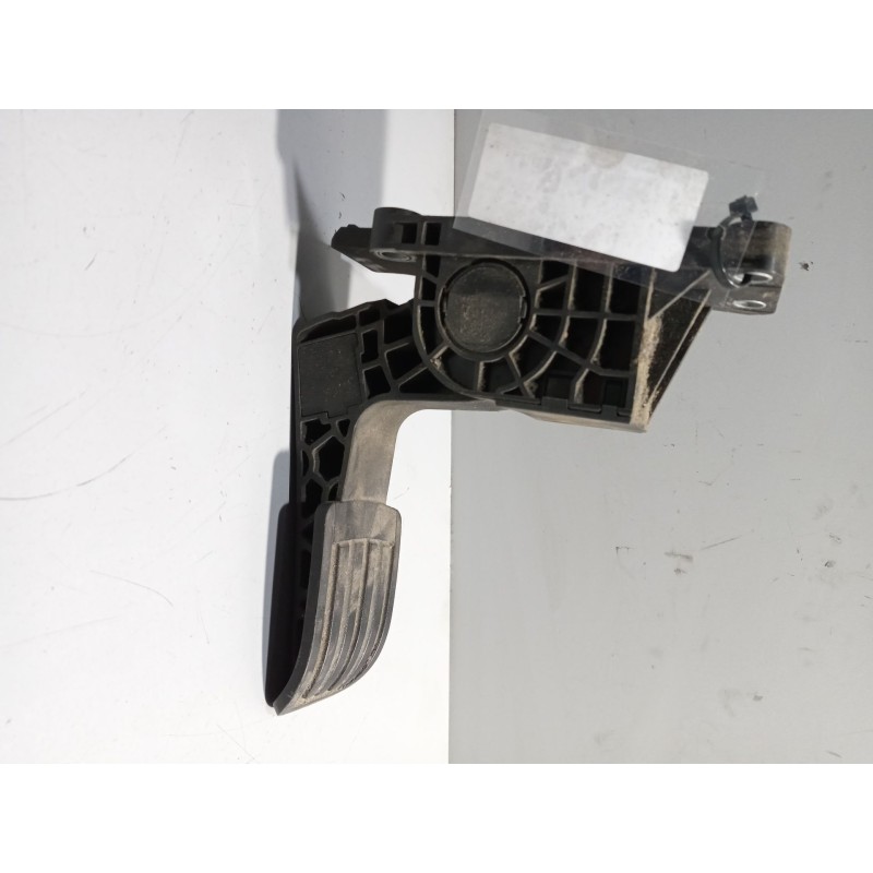 Recambio de pedal acelerador para daf serie xf106 referencia OEM IAM 1860240 - Blanco 2