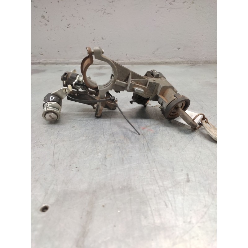 Recambio de juego arranque y bombillos para peugeot bipper básico referencia OEM IAM 51799409  B365