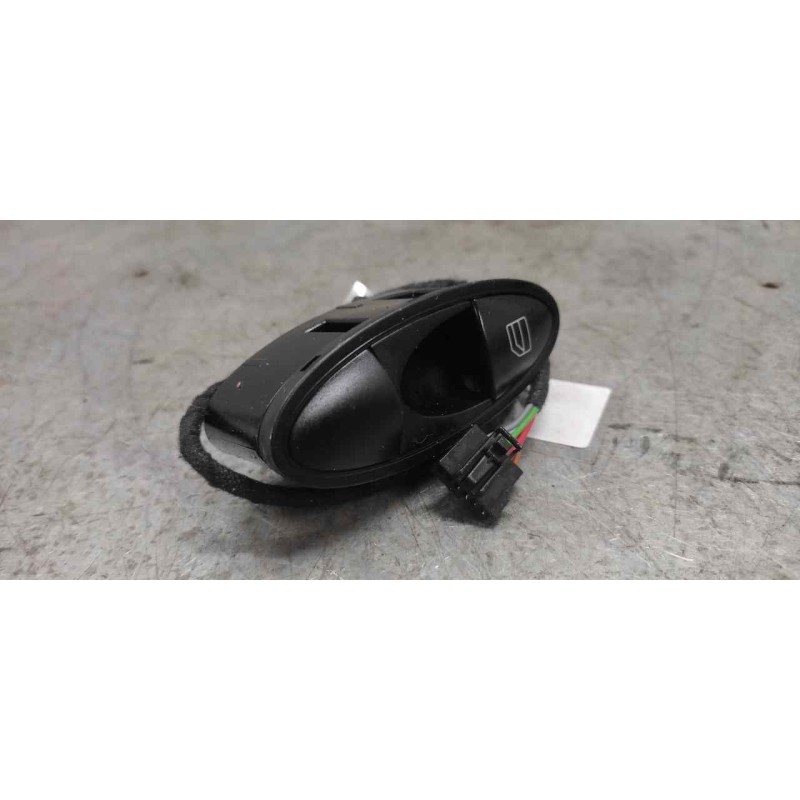 Recambio de mando elevalunas trasero izquierdo para mercedes-benz clase e (w211) berlina 1.8 cat referencia OEM IAM A2118218551 